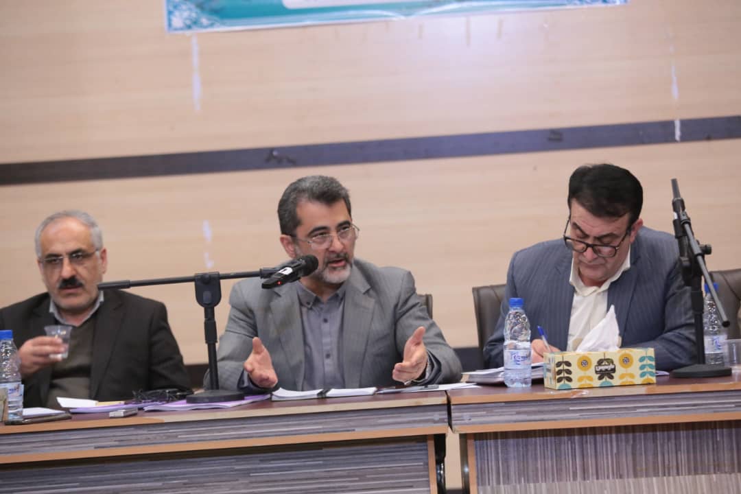 فرماندار کهگیلویه:پروژه‌های عمرانی شهرستان به علت کمبود اعتبار در حال تعطیلی است